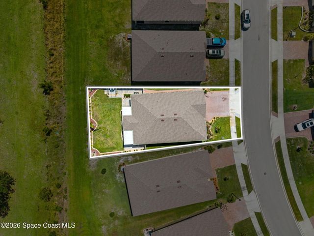 2043 Farmhouse Road SE, Palm Bay, FL 32909