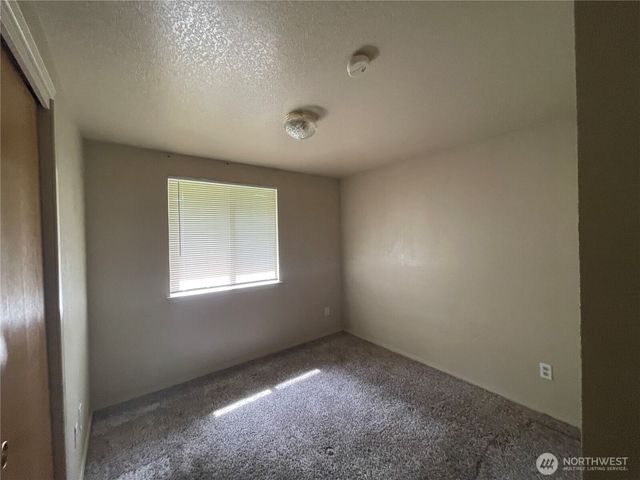 17827 Upland Drive SE, Yelm, WA 98597