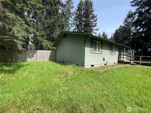 17827 Upland Drive SE, Yelm, WA 98597