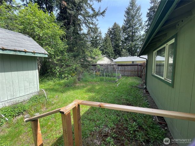 17827 Upland Drive SE, Yelm, WA 98597