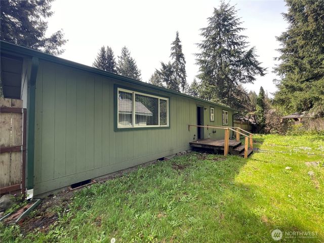17827 Upland Drive SE, Yelm, WA 98597