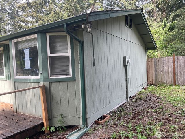 17827 Upland Drive SE, Yelm, WA 98597