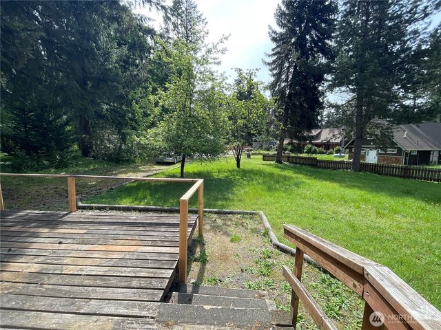 17827 Upland Drive SE, Yelm, WA 98597