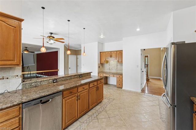 803 Gresham WAY, Chesapeake, VA 23323