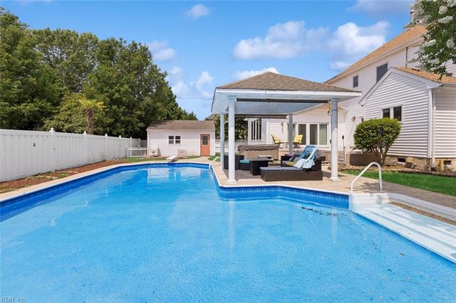 803 Gresham WAY, Chesapeake, VA 23323