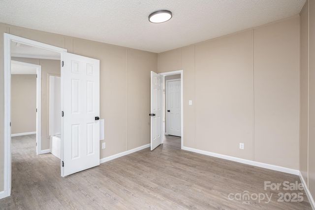 105 Lansdale Avenue, Lincolnton, NC 28092