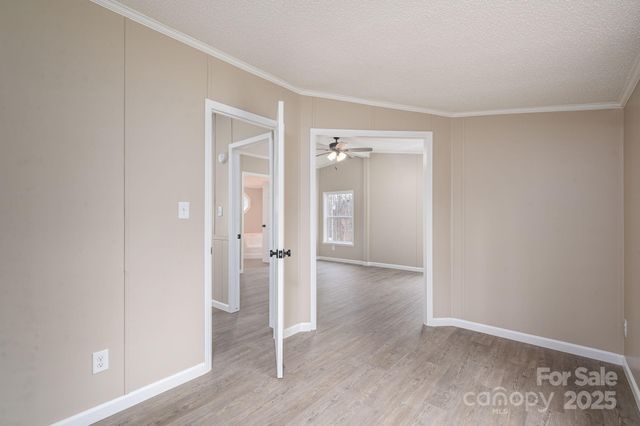 105 Lansdale Avenue, Lincolnton, NC 28092