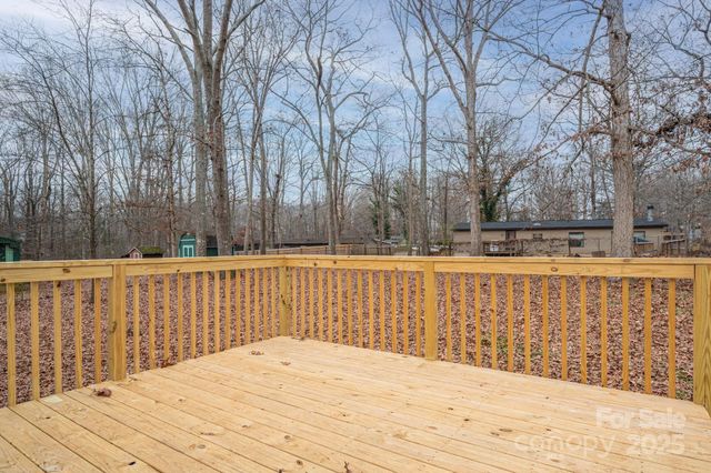 105 Lansdale Avenue, Lincolnton, NC 28092