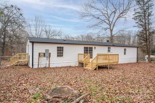 105 Lansdale Avenue, Lincolnton, NC 28092