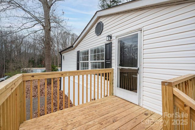 105 Lansdale Avenue, Lincolnton, NC 28092