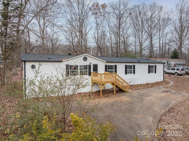 105 Lansdale Avenue, Lincolnton, NC 28092