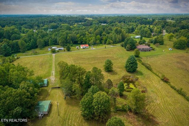 229 Craig Rd, Monterey, TN 38574