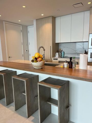 15701 Collins Ave 3104, Sunny Isles Beach, FL 33160
