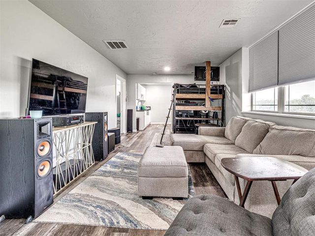 2830 N Macarthur Avenue 1-6, Blanchard, OK 73010