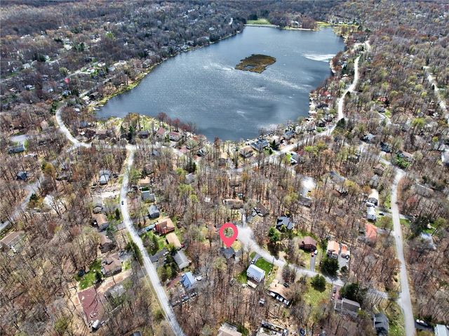 2930 Melody Lane, Coolbaugh Twp, PA 18466