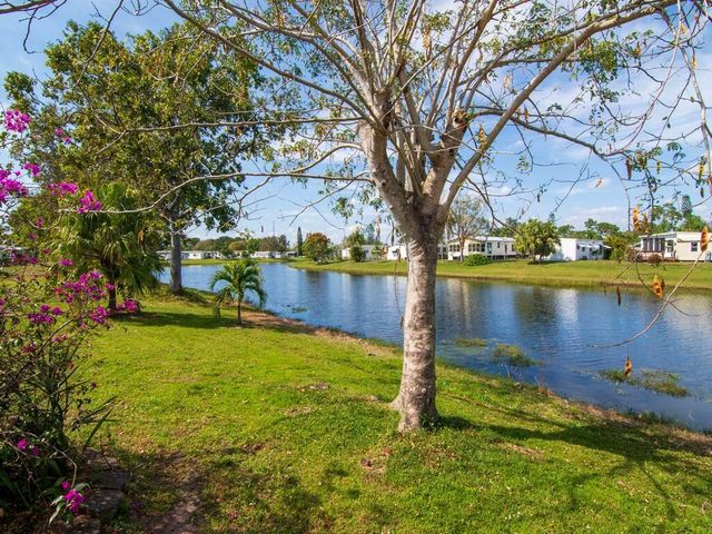 43 W Caribbean, Port St. Lucie, Port St Lucie, FL 34952