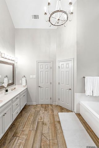 13725 Briarlake Ave, Baton Rouge, LA 70809