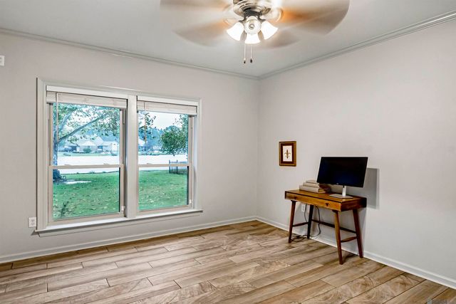 13725 Briarlake Ave, Baton Rouge, LA 70809