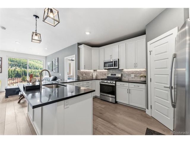 75 Clearwater Way 206, Dillon, CO 80435