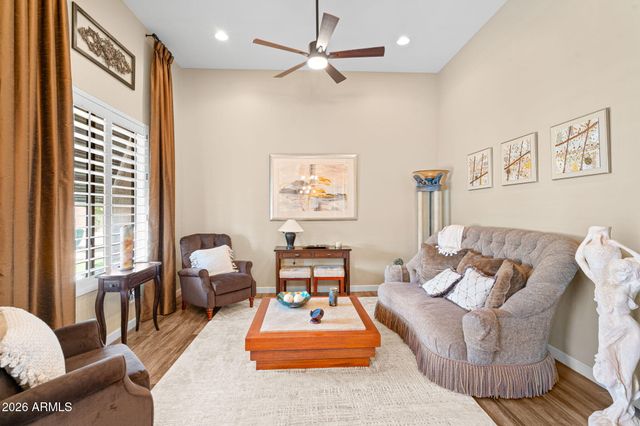 2471 E ROBIN Court, Gilbert, AZ 85296