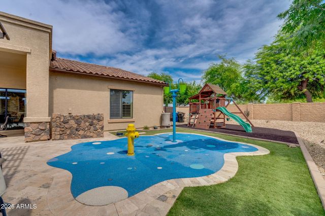 2471 E ROBIN Court, Gilbert, AZ 85296