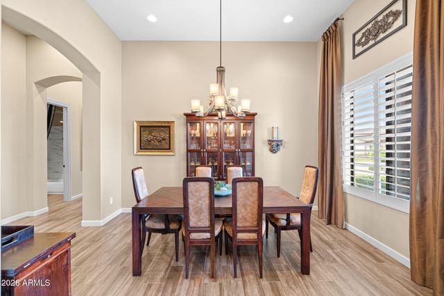 2471 E ROBIN Court, Gilbert, AZ 85296