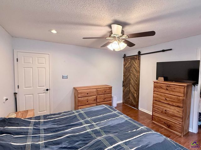 207 Gleneagle Drive, Byron, GA 31008