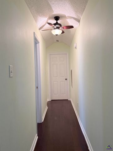 207 Gleneagle Drive, Byron, GA 31008