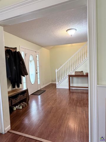 207 Gleneagle Drive, Byron, GA 31008