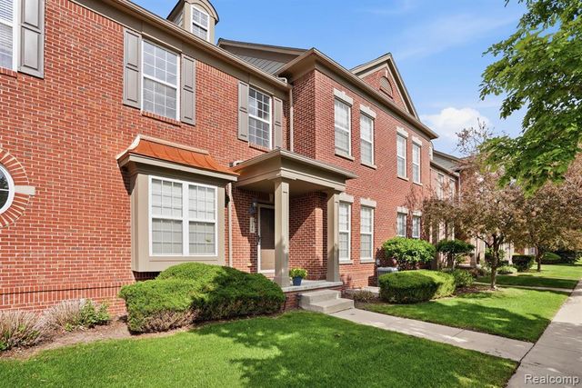 2240 Paddock Lane, Canton, MI 48188