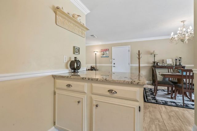 10301 N Kings Hwy Apt 12-4, Myrtle Beach, SC 29572