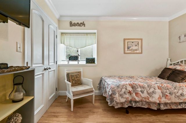 10301 N Kings Hwy Apt 12-4, Myrtle Beach, SC 29572