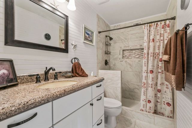 10301 N Kings Hwy Apt 12-4, Myrtle Beach, SC 29572
