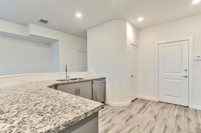 4803 Dig Dug Lane B, Houston, TX 77048