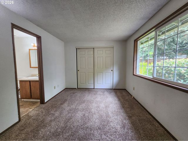 15714 Se 12TH St, Vancouver, WA 98683