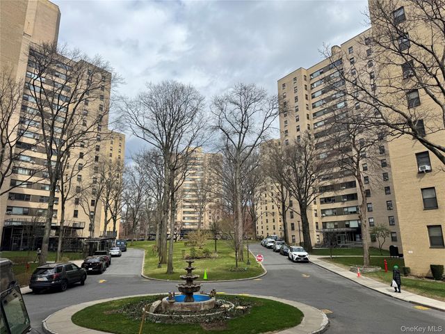 1 Fordham Hill Oval 3g, Bronx, NY 10468