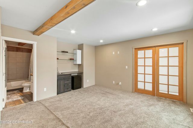 325 E 11th Avenue, Anchorage, AK 99501