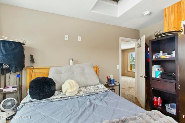 325 E 11th Avenue, Anchorage, AK 99501