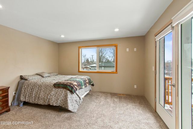 325 E 11th Avenue, Anchorage, AK 99501
