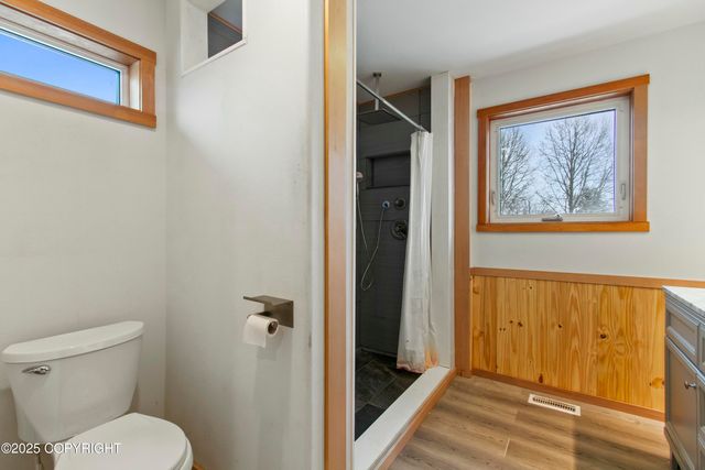 325 E 11th Avenue, Anchorage, AK 99501