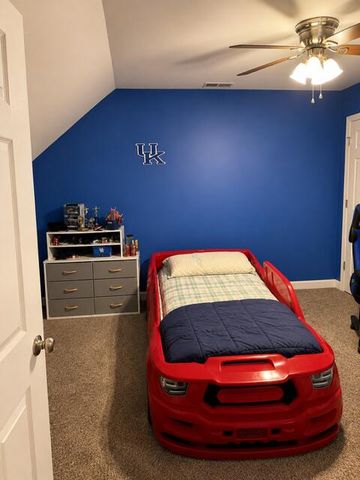 1560 Stamper Branch Road, Campton, KY 41301