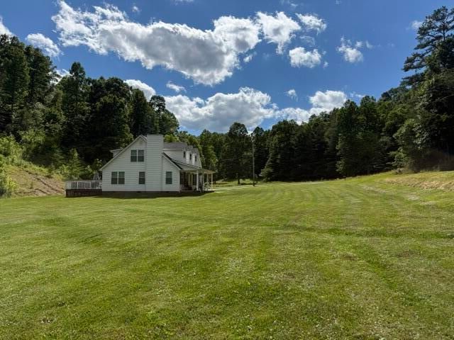 1560 Stamper Branch Road, Campton, KY 41301
