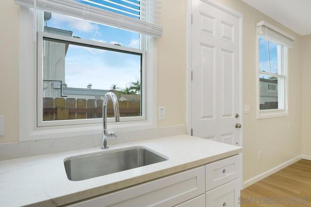 4821 Monroe Ave, San Diego, CA 92115