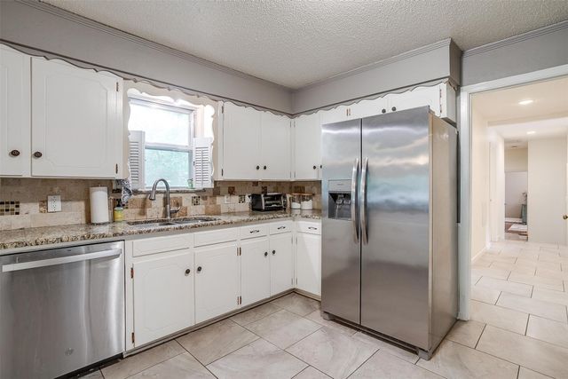 3217 Lubbock Avenue, Fort Worth, TX 76109
