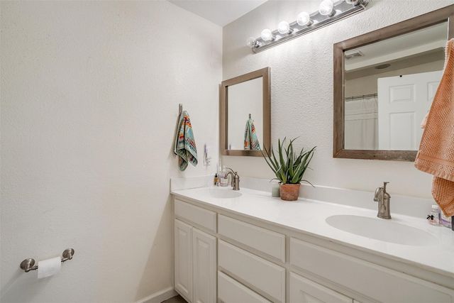 3217 Lubbock Avenue, Fort Worth, TX 76109