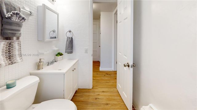 2463 Coral Way 41, Miami, FL 33145