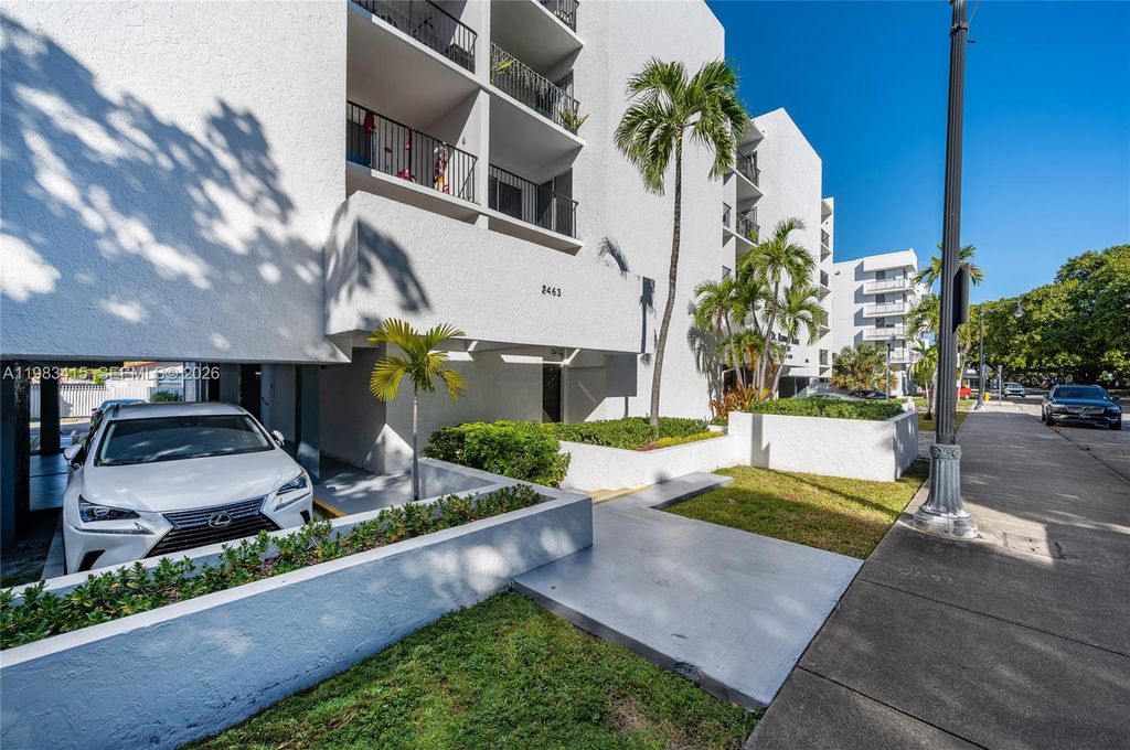 2463 Coral Way 41, Miami, FL 33145