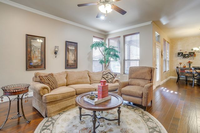 5060 Heritage Oaks Drive, Colleyville, TX 76034