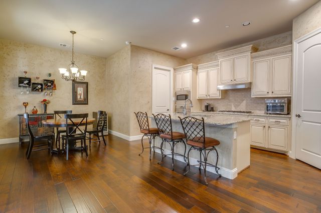 5060 Heritage Oaks Drive, Colleyville, TX 76034