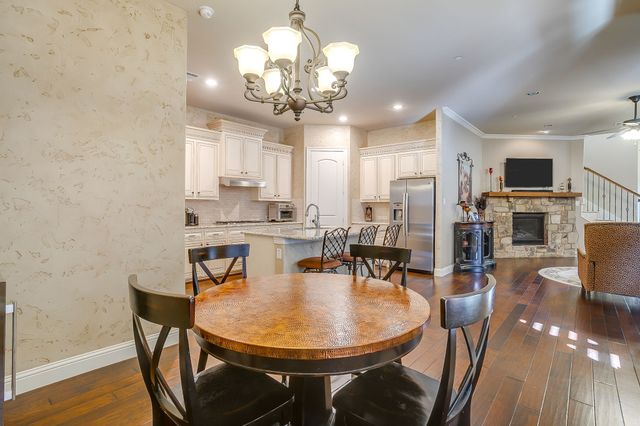 5060 Heritage Oaks Drive, Colleyville, TX 76034